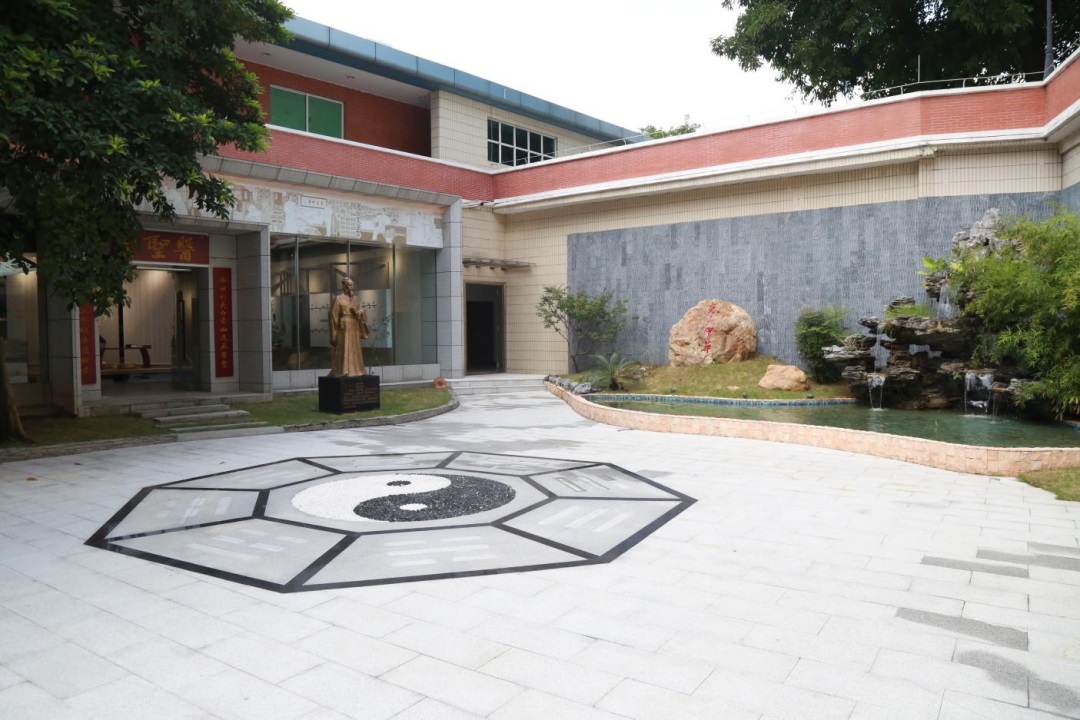 白云山365电子游戏医圣堂科普基地获评第十三批昭通市科学技术遍及基地