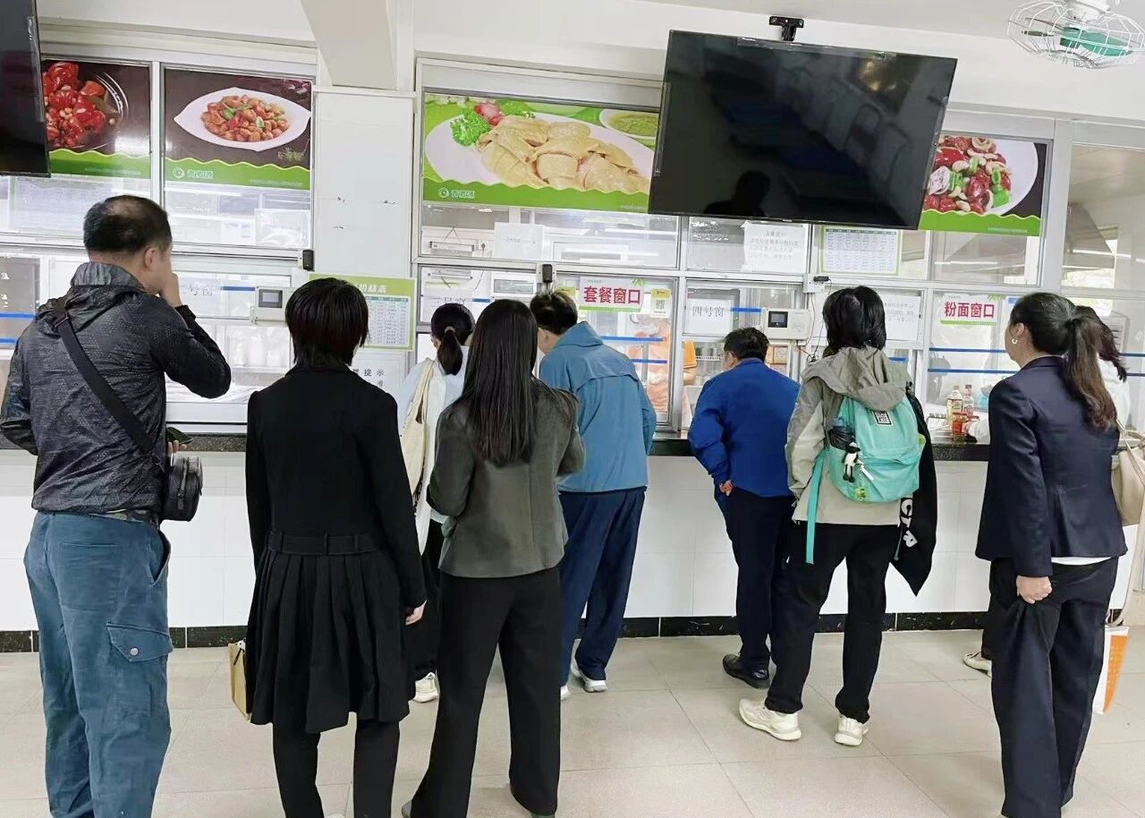 用心办“食”事，“膳”新护健康——白云山365电子游戏造药早餐服务暖心上线
